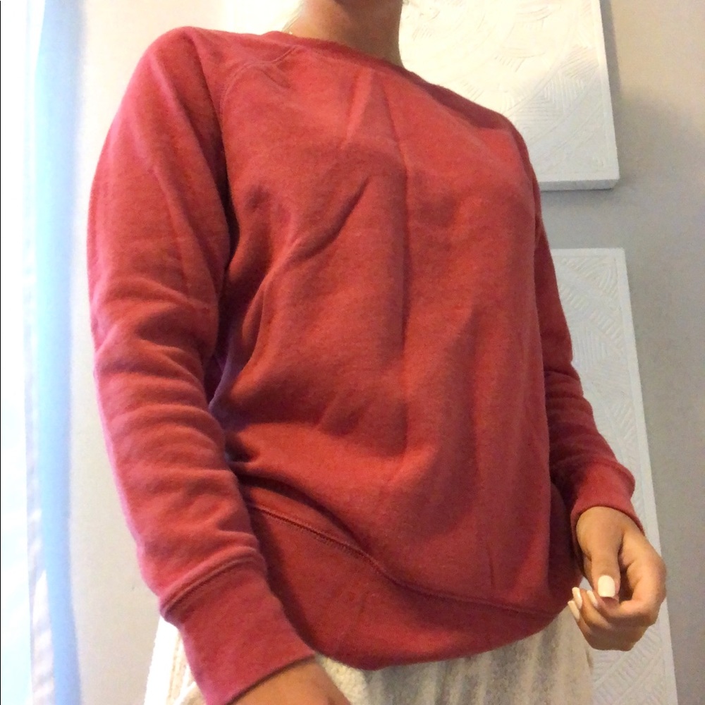 comfy read crew neck from american eagle